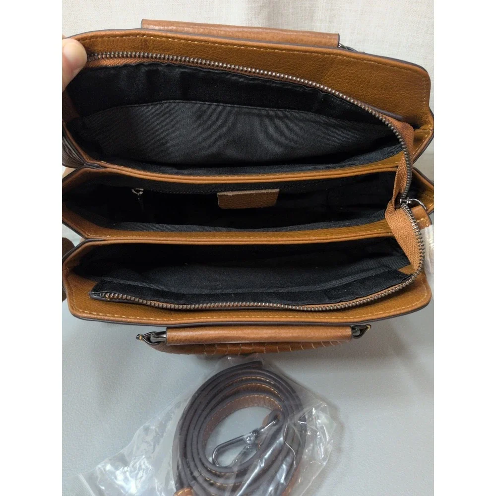Leather Purse With Medallion Design NEW With Crossbody Strap